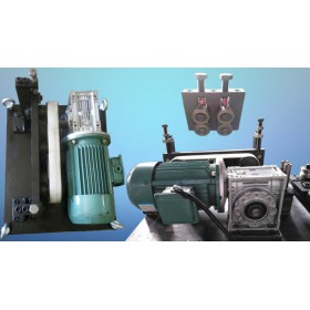 管材電機(jī)牽引矯直機(jī)自動送料機(jī)